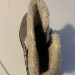 Unisa Brown Shearling-Lined Winter Boots